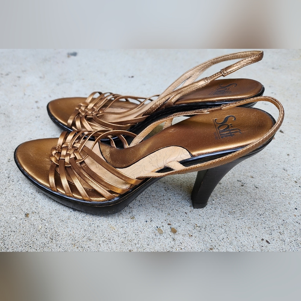 Sofft Metallic Gold summer heels